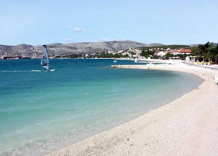 Apartmán With Parking Space - 18116 Trogir