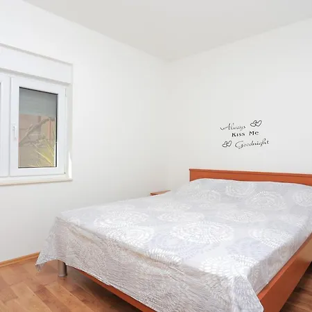 With A Parking Space - 18116 Apartment *