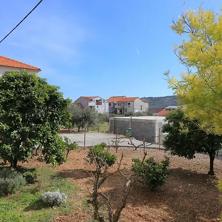 With Parking Space - 18116 شقة