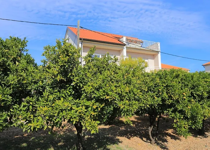 Appartement With Parking Space - 18116